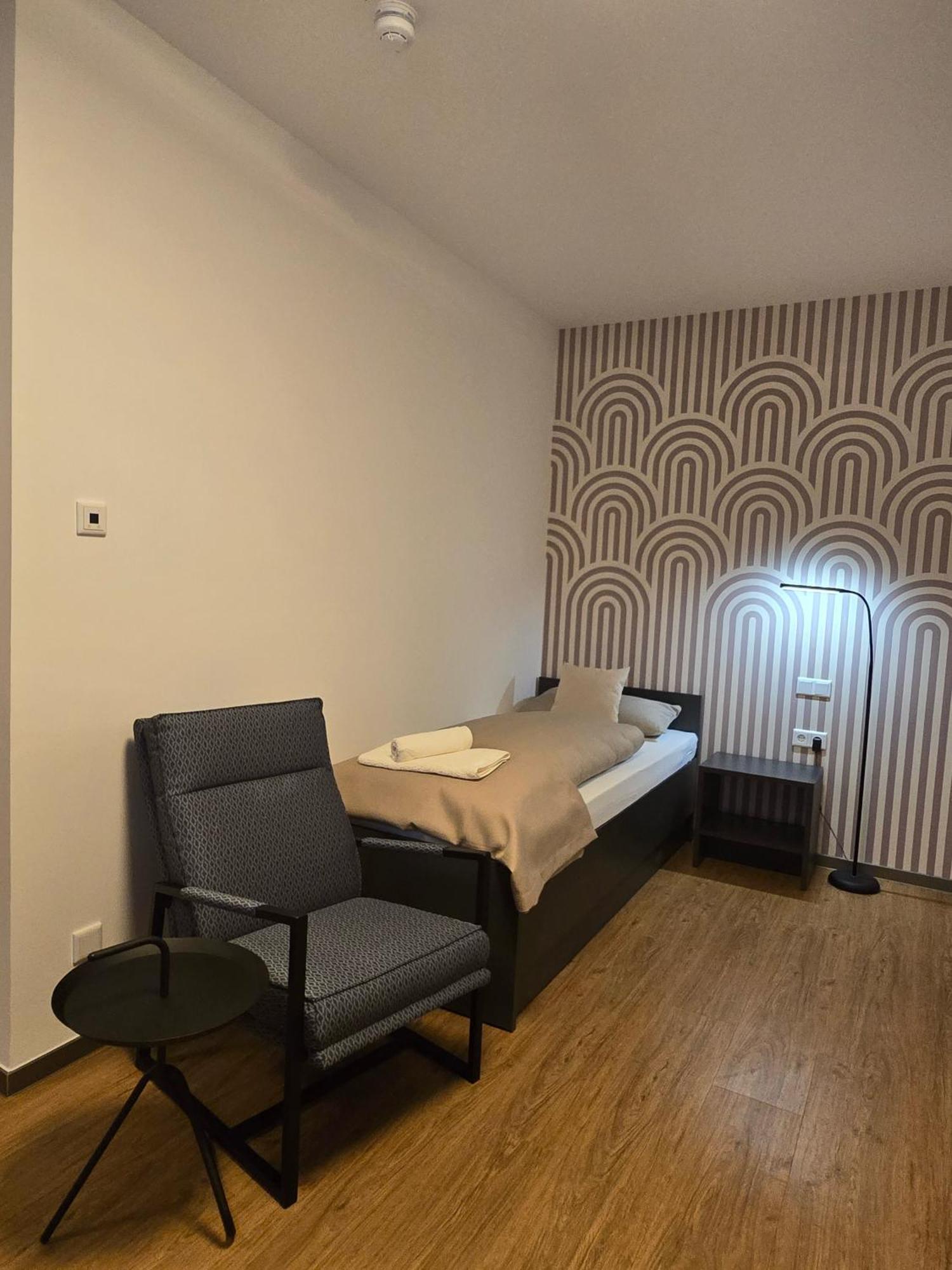 Fair N Square Hotel 24 Stunden Self-Check In Darmstadt Zewnętrze zdjęcie